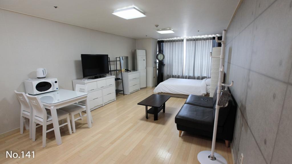 Lake & Stay Goyang Ngoại thất bức ảnh