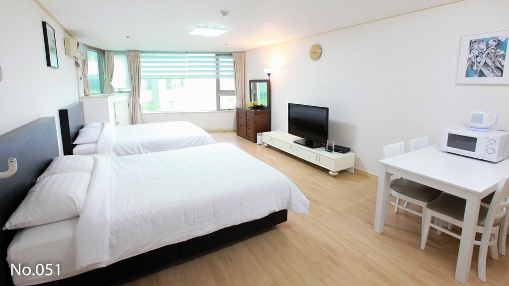 Lake & Stay Goyang Ngoại thất bức ảnh