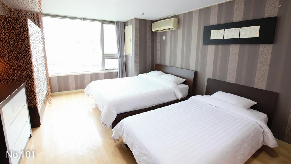 Lake & Stay Goyang Ngoại thất bức ảnh